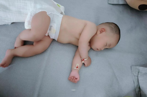 鄄城1岁宝宝可以吃盐吗